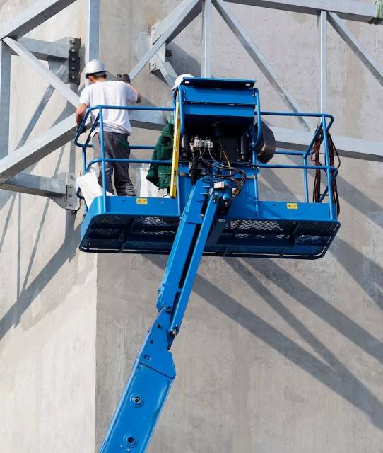Rowshan Elevators Ltd.